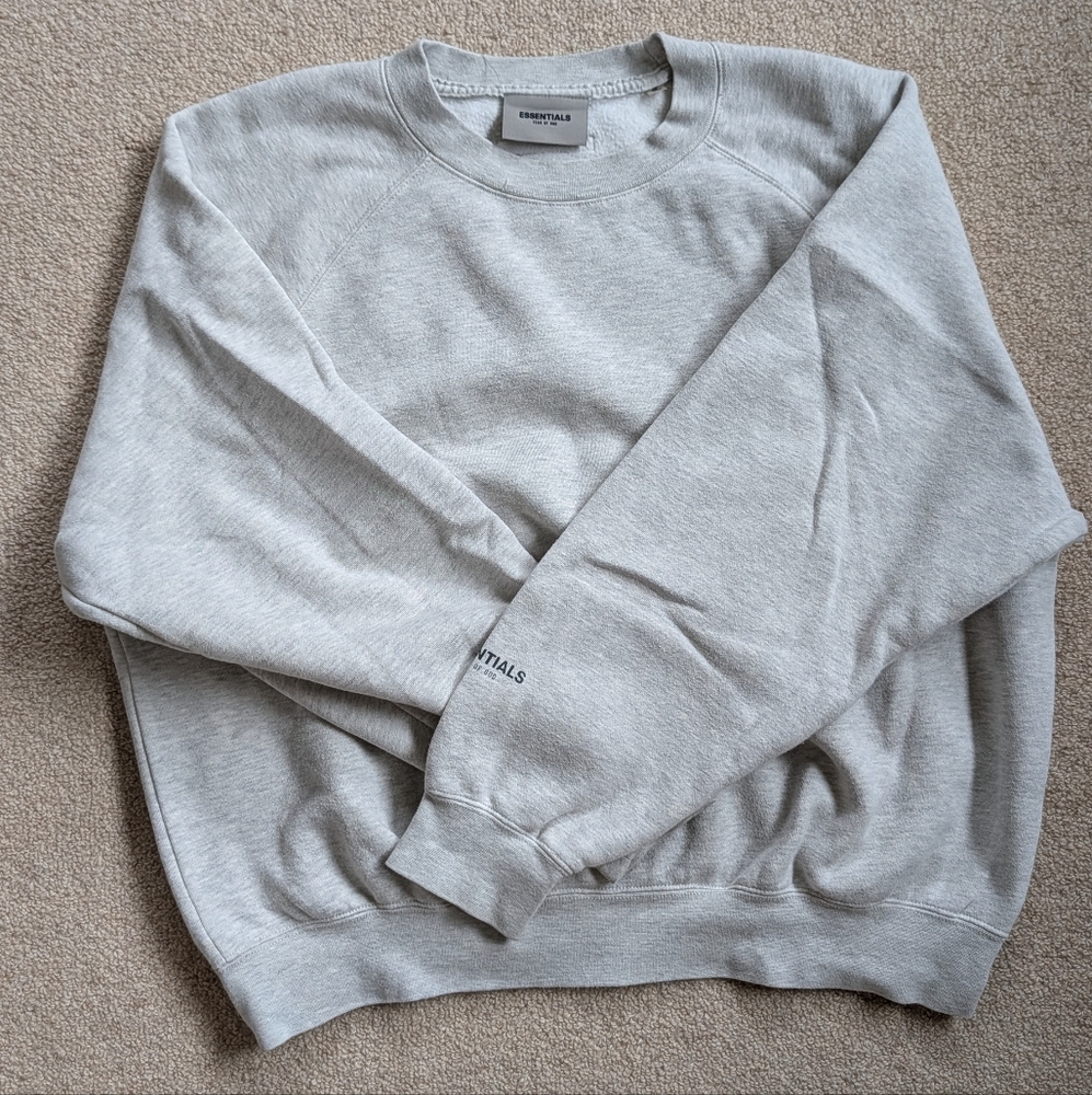 Fear Of God Essentials Oatmeal Crewneck Medium